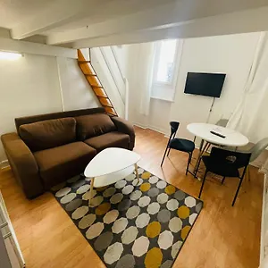 https://centre-de-le-marais-bastille-voltaire-4-personnes.fr-paris.fr